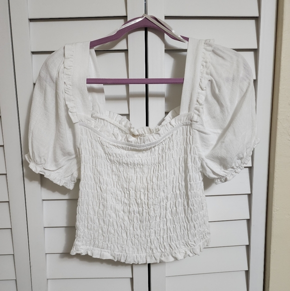 Monteau Smocked Short Sleeve Crop Top Sz Large - Picture 2 of 6